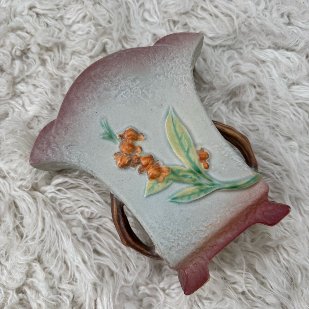 Roseville Bittersweet Vintage Art Pottery Ceramic Flower Vase